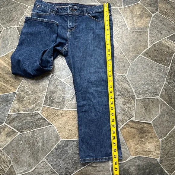 Talbots Signature Crop Flare Petite Jean Capris - Picture 12 of 14